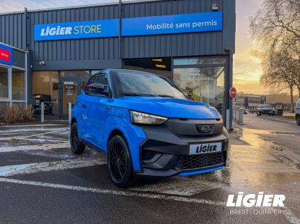 LIGIER JS50 ULTIMATE BLEU REEF